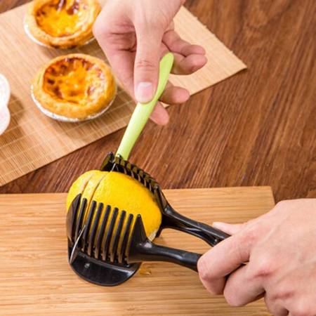 Vegetable tongs cutter